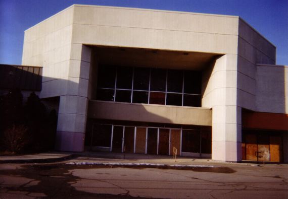 Fort Saginaw Mall - From Bob P